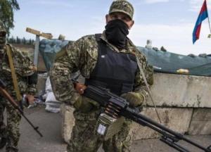 Скандал на рівні міністерства: бойовики «ДНР» продавали зброю до Росії