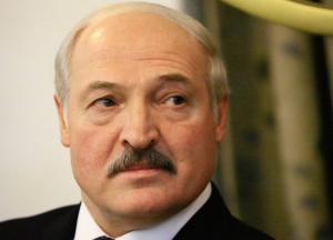 Лукашенко на трех стульях: куда ведет Беларусь «последний диктатор Европы»