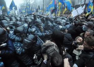  Команда жестоко раздавить студенческий протест принималась в треугольнике Левочкин-Попов-Коряк