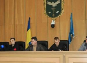 Власть в Славянске переходит к военным. Почему в городе лишают полномочий мэра и горсовет