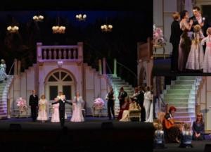 Бродвейский хит с украинско-российской параллелью