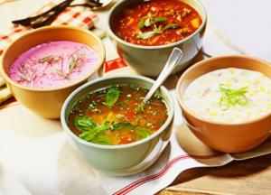 Супинг: что нужно знать о диете нового поколения на основе супов