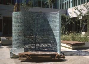Криптос: Закодированная скульптура ЦРУ, которую за 30 лет никто не смог расшифровать