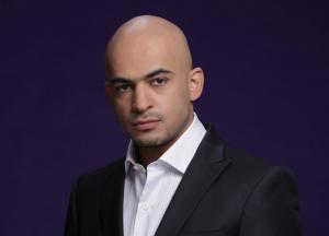 Кто из них имеет больше прав на свободу?