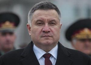 «Своя политическая игра» – как с помощью Донбасса министр подал сигнал президенту (подробности)