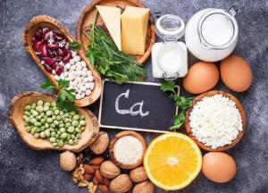 Кунжут та мигдаль: у яких продуктах, крім молочних, шукати кальцій 