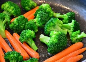 Як правильно готувати овочі 