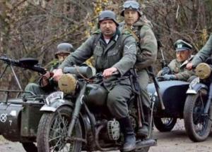 Когда нужен повод, логика роли не играет