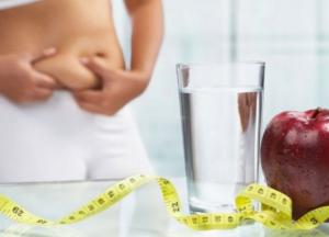 Как быстро вывести жидкость из организма: лайфхаки для похудения