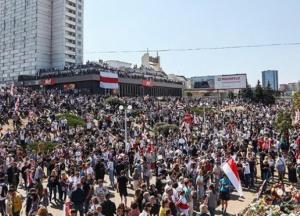 Больше не как все: кто возьмет власть в Беларуси в результате протестов?