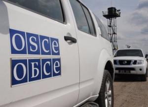 Що росіяни роблять у складі спостерігачів?