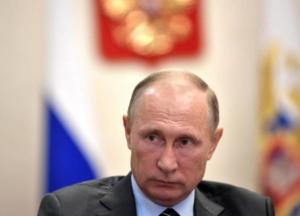 Рейтинг Путина обваливается. Что придумал Кремль?