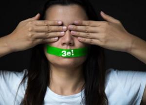 Бороться или свалить в эмиграцию: под Офисом Зеленского готовится масштабная акция протеста