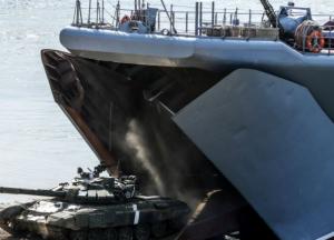 Усиление войск РФ в Крыму: подготовка к новому нападению или шантаж?