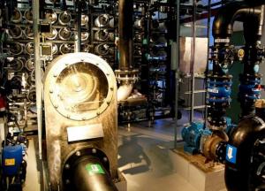 В Японії запустили першу в Азії осмотичну електростанцію: як із солоної води отримують енергію