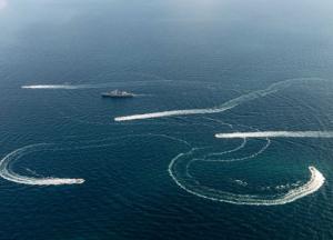 Украина ввела военное положение. А что же Путин? 