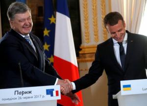 Скрытые подробности встречи Порошенко и Макрона: что осталось за кадром?