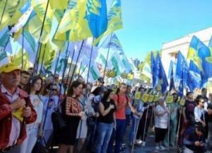 Від 17 жовтня до 17 травня: чи дотисне вулиця ухвалення Виборчого кодексу?