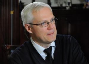 Риск старта рецессии в США: доллар может резко упасть