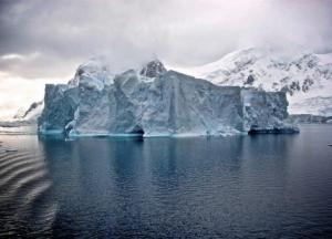 Бизнесмен из ОАЭ будет буксировать гигантские айсберги из Антарктиды в Персидский залив