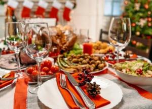 Як отримувати задоволення від їжі і не повніти: прості правила харчування на новорічні свята