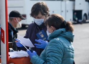 Эпидемия коронавируса или украинский "пофигизм": что стало причиной паники на границе