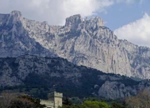 Оккупированный Крым будут убеждать в "хорошей жизни" россиян