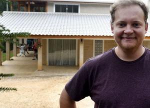  Айтишник в одиночку строит двухэтажный дом с помощью учебных пособий на YouTube