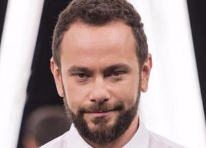 Власть окончательно превратилась в клоуна-факира