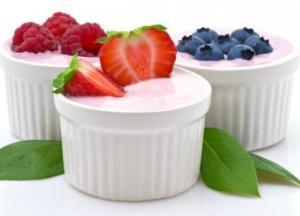 Як вибрати йогурт: поради дієтолога