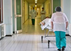 За что придется заплатить в больнице: список медуслуг для украинцев