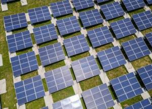 "Зелений тариф" урізали. Що саме змінила Рада і кого це стосується