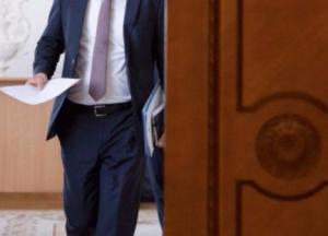 Держсекретарі: ключові агенти змін чи «смотрящіє»?