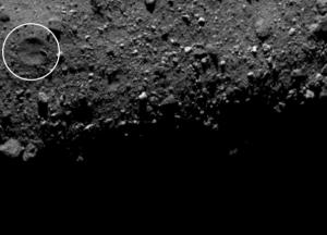 Каменное лицо: OSIRIS-REx смог разглядть на астероиде Бенну валуны размером в неколько метров