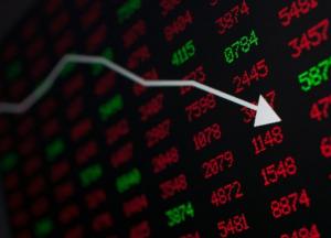 Третий квартал: экономика продолжает падать