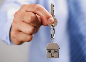 Сезонность в посуточной аренде жилья: как и когда снять квартиру дешевле — советы эксперта