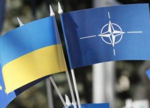 Украина и НАТО провели экстренную встречу
