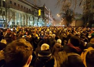 Презумпция недоверия. Почему люди вышли за Стерненко