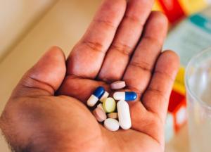 Лекарства подешевеют на 20%? В Раде предложили кардинальное изменение