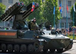 Бойовики мають намір використати парад Перемоги в Луганську як прикриття для передислокації військової техніки