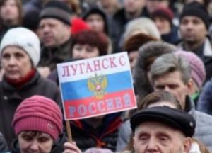 Луганські адепти "русского мира" почали масово тікати в Росію