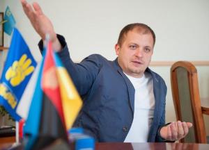 Стриптиз, брудна вода та незаконні засідання: мер Конотопа Семеніхін вкотре оскандалився