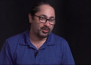 Стыдно за тех, кому плевать на Украину