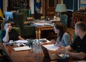 "Новий склад уряду буде таким же аморфним": політолог відкрив завісу про перестановки в Кабміні