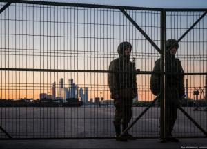 А что, если в России введут военное положение?