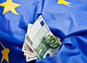 Никакого праздника: почему 1 млрд помощи от ЕС не спасут Украину