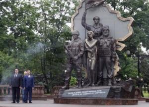 Три террориста и заложница