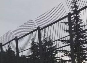 Новости Крымнаша: Скоро оккупанты нарисуют белые линии, по которым можно будет передвигаться