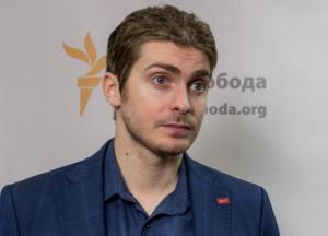 Дмитрий Белоцерковец: На место пророссийских активистов в Крым массово свозят варяг из других регионов