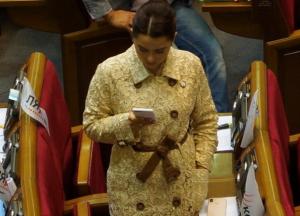 Дорогие украшения и дизайнерские наряды: В чем женщины-депутаты Верховной Рады ходят на работу